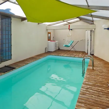 Dom wakacyjny Holiday Rue Du Petit Corent *