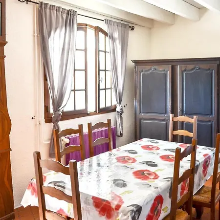 Holiday Rue Du Petit Corent Corent